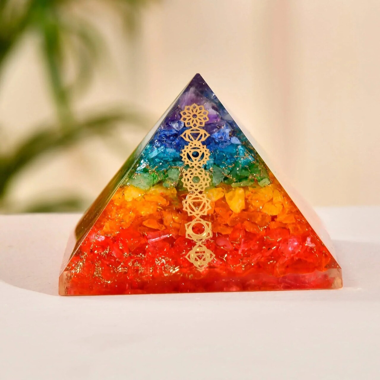 Orgonite Pyramid Seven Chakra Gemstone Orgone Chakra Healing Amethyst Rose Quartz Stone Energy Generator Pyramids for Goodluck Spiritual Healing Meditation Yoga - Office Living Room Decor